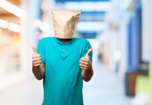 Kada na Google ukucate reč „Idiot“ evo ko će se pojaviti prvi! google pretraga idiot