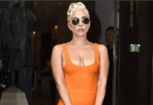 Lady Gaga je prošetala Parizom u uskoj haljini i bez donjeg veša lady gaga pariz moda