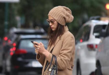 Sportska elegancija: Irina Shayk zna kako se kombinuju trendovi ove sezone Irina Šajk moda stil