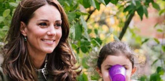 Zašto Kate Middleton ne želi da prihvati poklone tokom kraljevskih poseta? Zašto Kate Middleton ne prima poklone u javnosti
