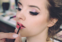 Šminka za Novu godinu: Najvažnija je podloga!