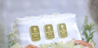 Zlatne pločice kao poklon za svadbu Zlatne pločice kao poklon za svadbu